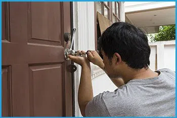 Lock Locksmith Services Des Moines, IA 515-329-0008 - 16-emergency-locksmith-opening
