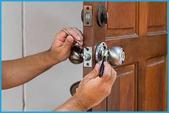 Lock Locksmith Services Des Moines, IA 515-329-0008 - 9-locks-change